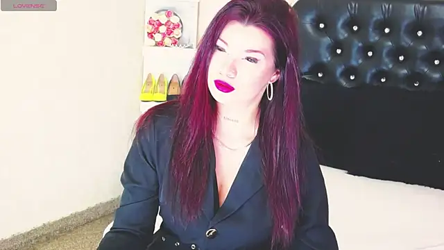 Snapshot of Allisonn223 chatting on May 3, 12:20 pm Allisonn223 online show from May 3, 12:20 pm