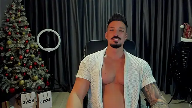 HaydenSpearss online show from December 3, 1:32 pm