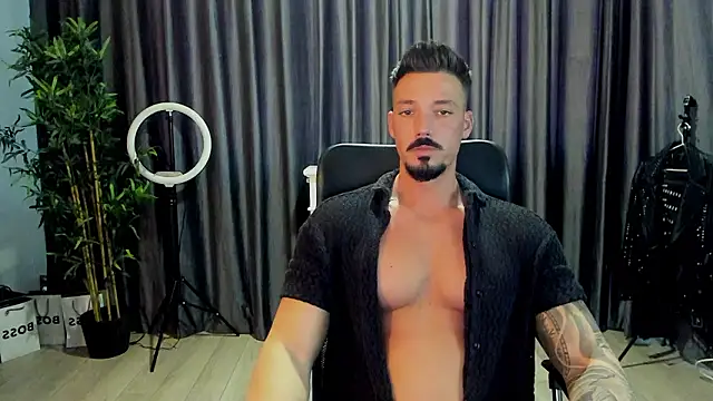 HaydenSpearss online show from March 10, 1:04 pm