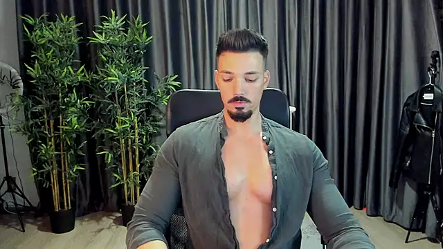 Snapshot of HaydenSpearss chatting on March 18, 4:39 pm HaydenSpearss online show from March 18, 4:39 pm