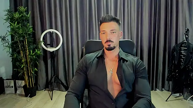 HaydenSpearss online show from April 10, 12:56 pm