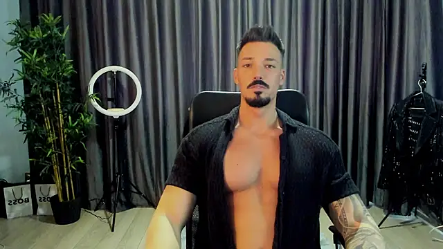 HaydenSpearss online show from March 22, 7:54 am