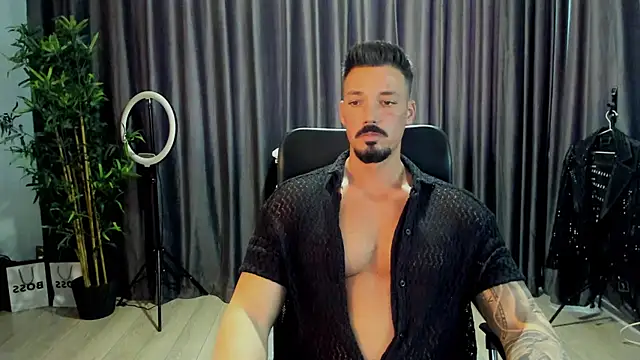 HaydenSpearss online show from March 25, 1:54 pm