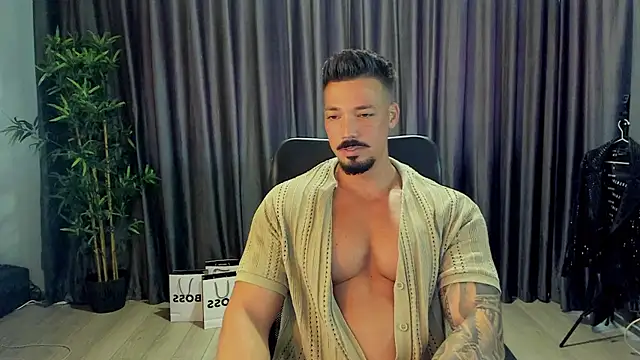 Snapshot of HaydenSpearss chatting on July 11, 6:57 am HaydenSpearss online show from July 11, 6:57 am