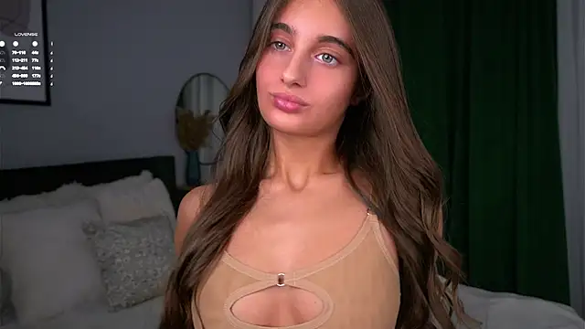 PiquingOgalala online show from November 25, 1:06 am