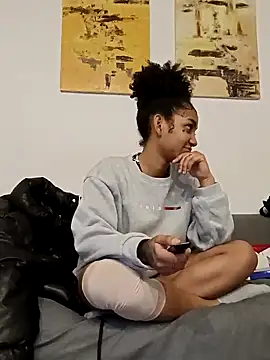 Laanegraofficial  online show from February 9, 4:29 pm