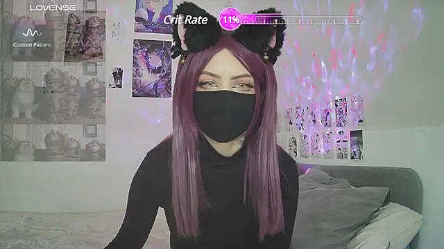 michiko  online show from January 28, 12:00 pm