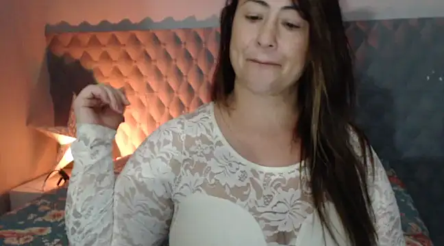 Snapshot of Sarahmonesexy chatting on January 29, 10:43 pm Sarahmonesexy online show from January 29, 10:43 pm