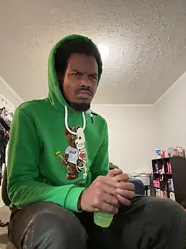 Snapshot of zerodaddydom chatting on January 5, 7:17 pm zerodaddydom online show from January 5, 7:17 pm