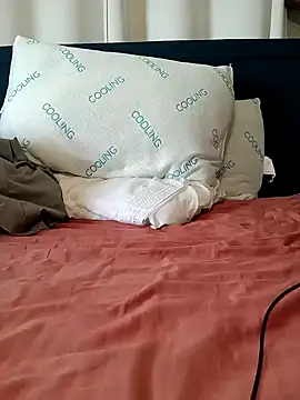 Localboi3 online show from February 11, 9:14 pm