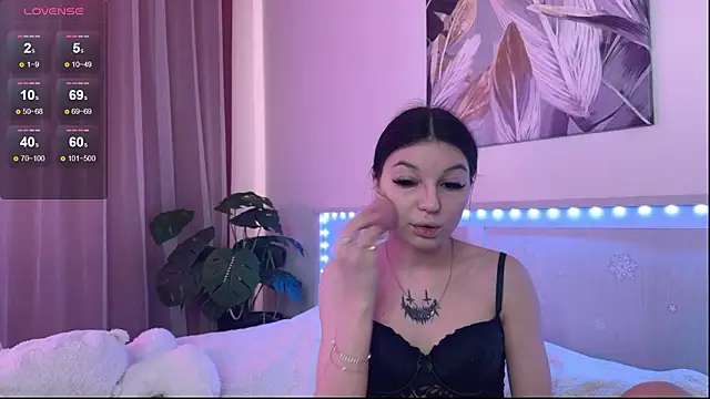Veronica leal online show from March 28, 8:48 am