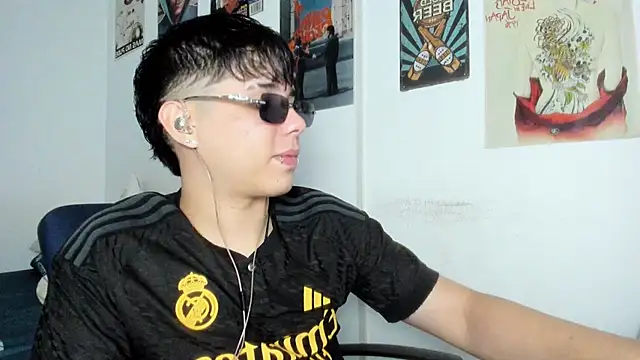 nathan x1 online show from December 23, 1:16 am