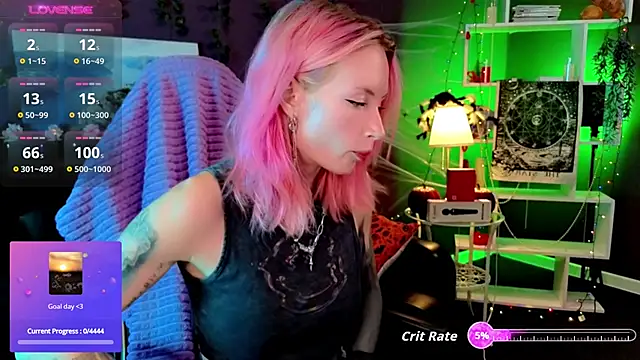  HelenCarter online show from October 27, 8:32 pm