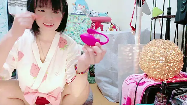 renapiyon8182 online show from March 19, 7:38 pm