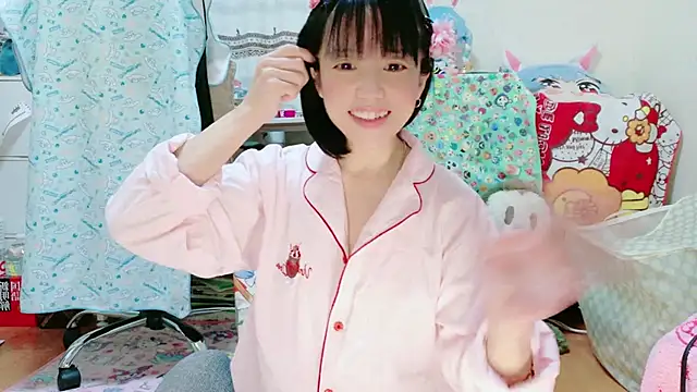 renapiyon8182 online show from October 25, 7:03 pm