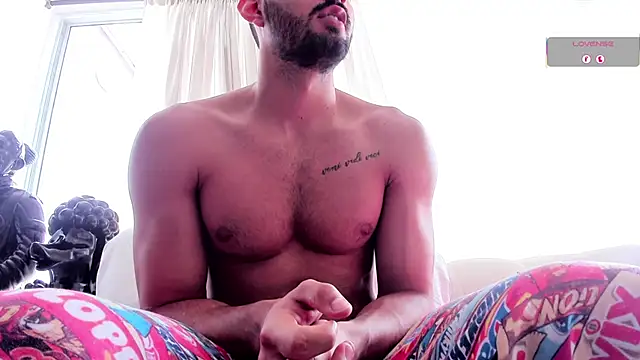 Joao Batista Oficial online show from October 13, 3:24 pm