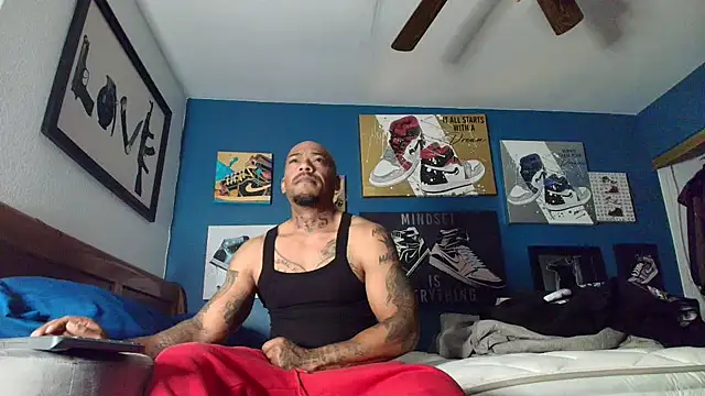 athephenomenal1 online show from November 19, 2:33 am