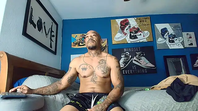 athephenomenal1 online show from November 26, 1:33 pm