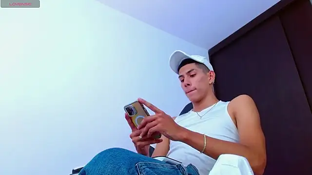 Valerio 20 online show from March 20, 7:35 pm