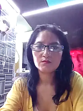 AdelinaMiran90 online show from September 14, 5:46 pm