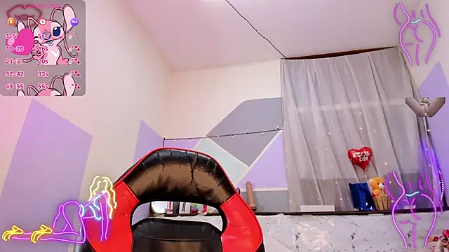 Lina10 online show from October 31, 9:00 pm