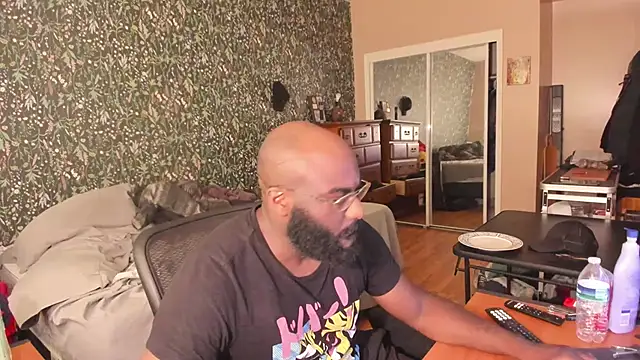 MrChuckDailyXXX online show from June 30, 5:24 pm