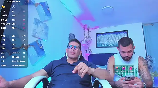 Snapshot of Adil_aminn chatting on January 29, 5:35 pm Adil aminn online show from January 29, 5:35 pm