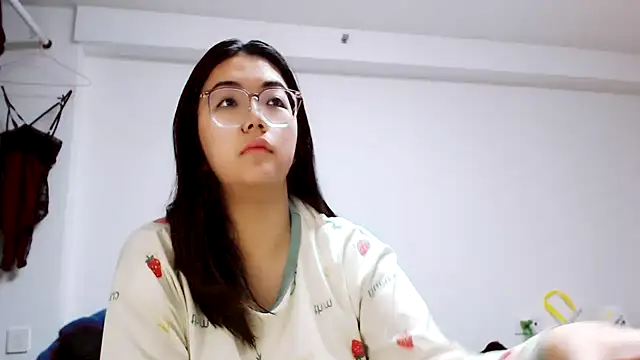 liu195874 online show from December 26, 3:31 pm