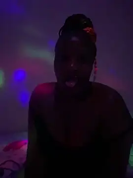 hotshie666-cum online show from May 4, 6:11 pm