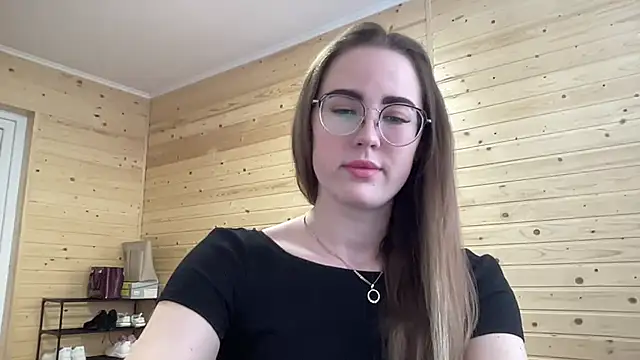 luxie milady online show from May 22, 11:19 am