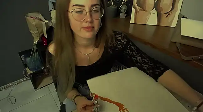 Snapshot of luxie_milady chatting on February 10, 4:36 pm luxie milady online show from February 10, 4:36 pm