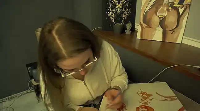 Snapshot of luxie_milady chatting on February 12, 1:59 pm luxie milady online show from February 12, 1:59 pm