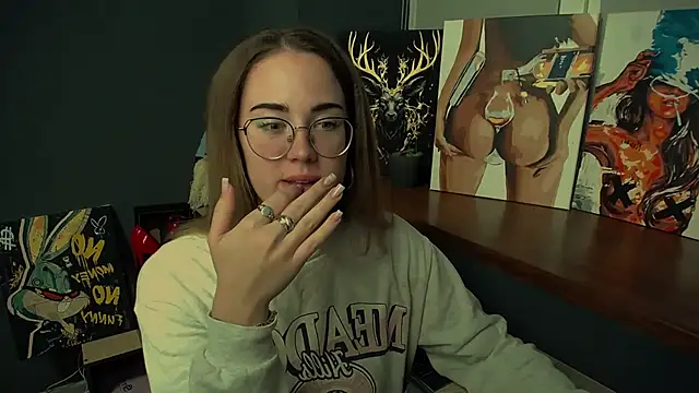 Snapshot of luxie_milady chatting on November 3, 1:58 pm luxie milady online show from November 3, 1:58 pm