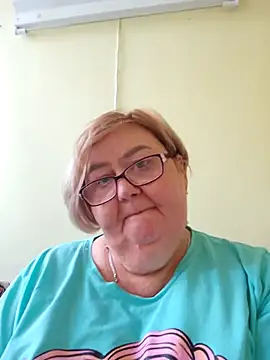 Snapshot of Awn290668 chatting on October 6, 11:00 am Awn290668 online show from October 6, 11:00 am