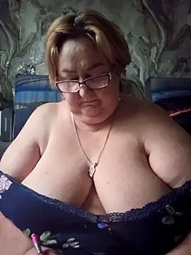 Snapshot of Awn290668 chatting on November 27, 7:42 am Awn290668 online show from November 27, 7:42 am