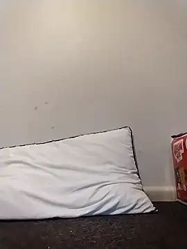 Steff8u online show from February 19, 9:34 pm