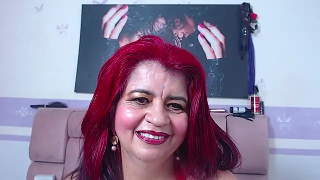 Snapshot of RoxetteMature chatting on September 26, 12:01 pm RoxetteMature online show from September 26, 12:01 pm