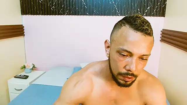 Thiago Summers online show from March 26, 2:26 pm