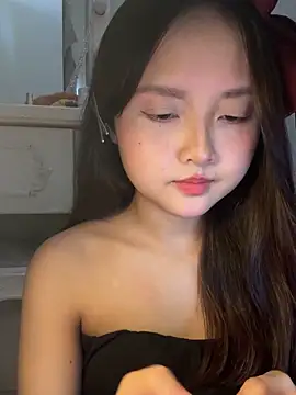 Alice1818 online show from November 13, 6:50 am