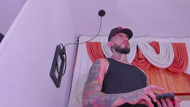 dilan scootk  online show from February 22, 11:23 am