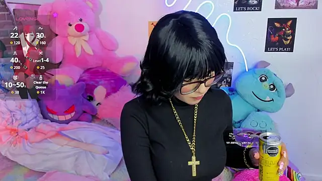 naoko kirino online show from April 8, 2:13 am