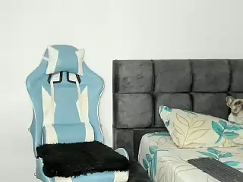 sky fall1 online show from December 5, 5:44 pm