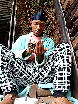slimmydaddy69 online show from April 19, 7:53 am