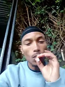 slimmydaddy69 online show from May 4, 4:49 am