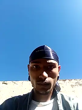 slimmydaddy69 online show from May 3, 7:46 am