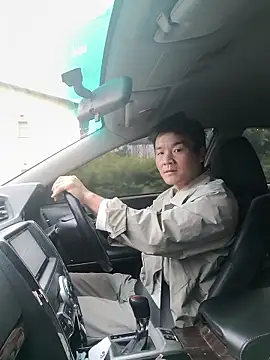 kisstoyousoon2024 online show from January 12, 5:47 am