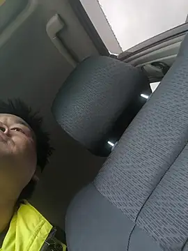 kisstoyousoon2024 online show from January 18, 5:55 am