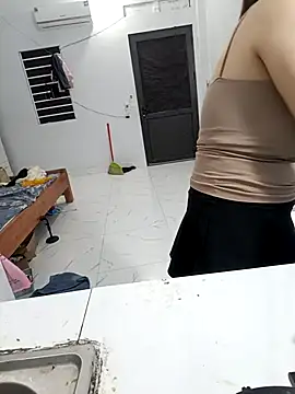 Snapshot of Little-star- chatting on January 11, 11:02 am Little-star- online show from January 11, 11:02 am