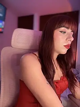 Snapshot of veronicaapink chatting on October 29, 9:47 pm veronicaapink online show from October 29, 9:47 pm