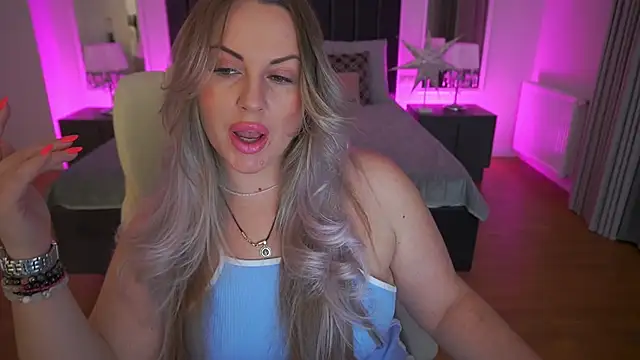 KiraCandyS online show from March 20, 9:16 pm